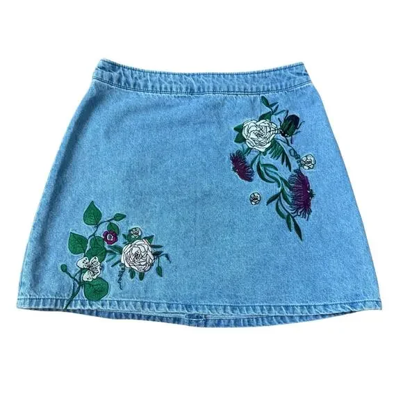 HM Divided Denim Embroidered Floral Mini Skirt Floral y2k Size 6 Zippered - Picture 1 of 4